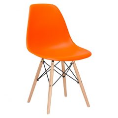 Eames Laranja